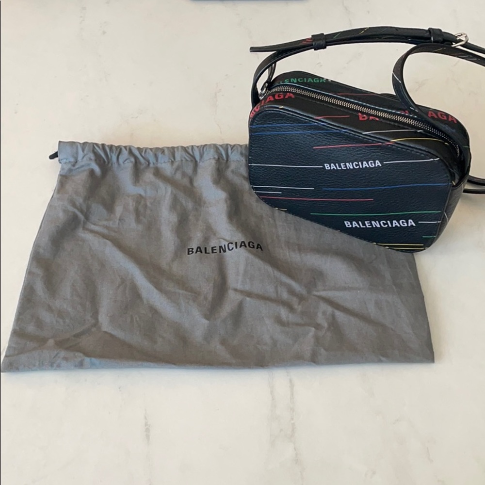 Balenciaga Crossbody Bag - Picture 4 of 10